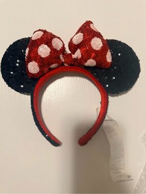 ❤️ Disney Sequin Minnie Ear Headband with Red & Black Bow